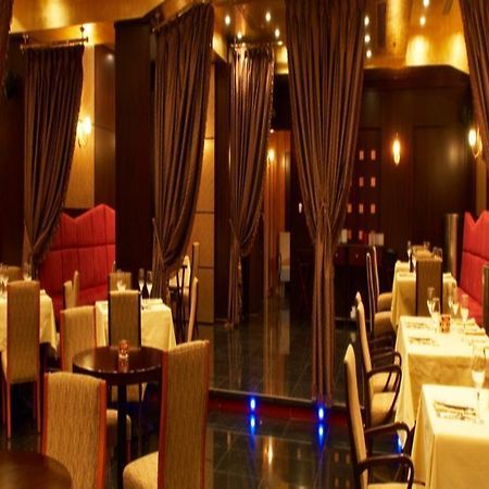 Hotel Sampoorna Bombaj Zewnętrze zdjęcie